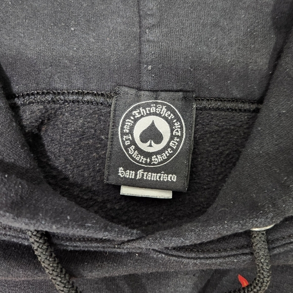 Thrasher Hoodie - Picture 6 of 6